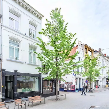 The Fashion Street Apartment Antwerp